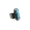 Anillo artesanal pieza única en plata de ley textura y oxidada con un larimar talla cabujón oval